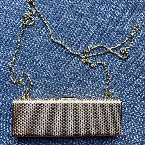 Camrose & Kross JBK Vintage Gold Minaudière Clutch w/ COA & Red Pouch - Picture 1 of 12